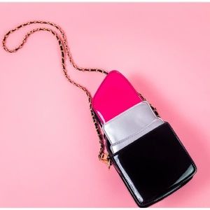 💄 NWOT Quirky Crate Lipstick Purse